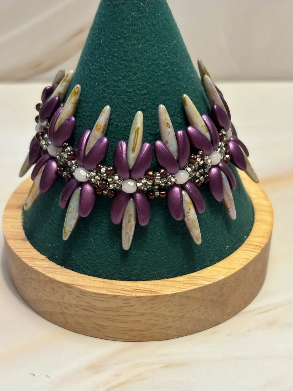 Handcrafted Shades of Purple Beaded Floral Design Bracelet 7”
